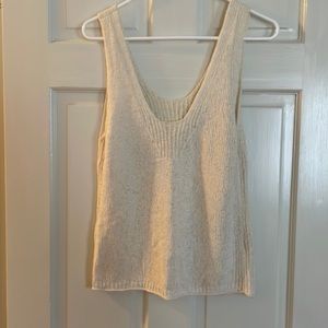 Cream scoop sweater tank